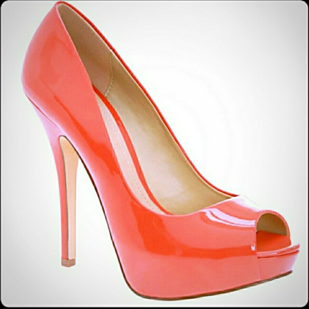 Aldo coral patent leather heels